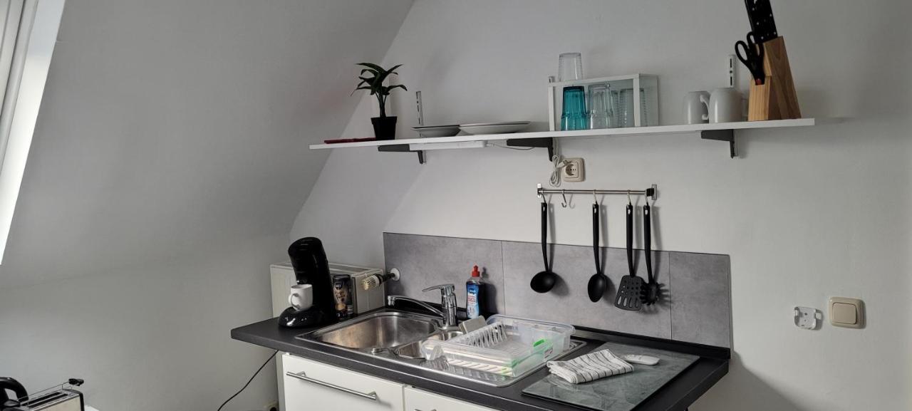 3 Zimmer, Parkplatz, W-lan, Homeoffice Apartment *